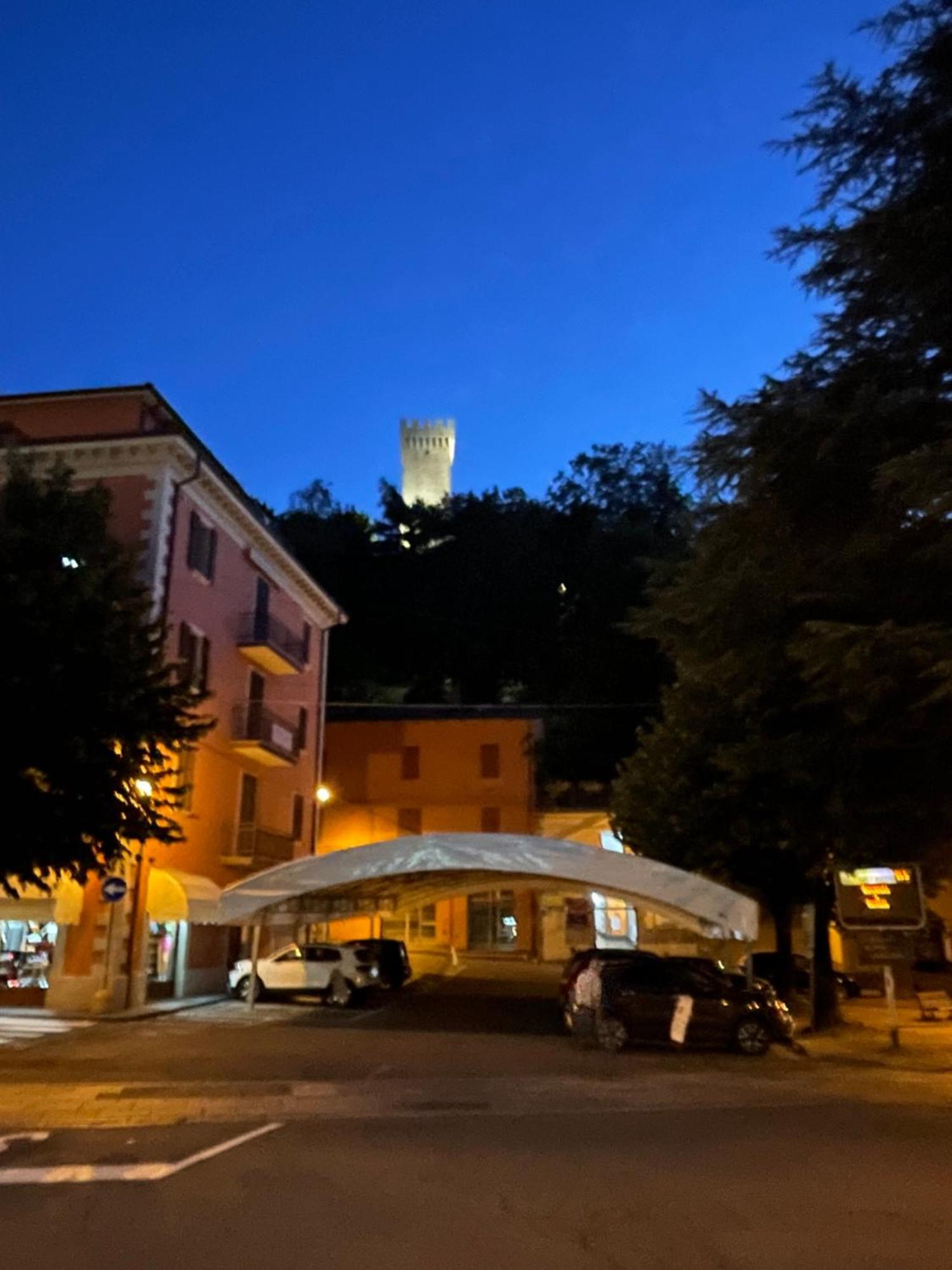 Novecento Luxury&Spa Residence 4 Stelle Montese Eksteriør billede